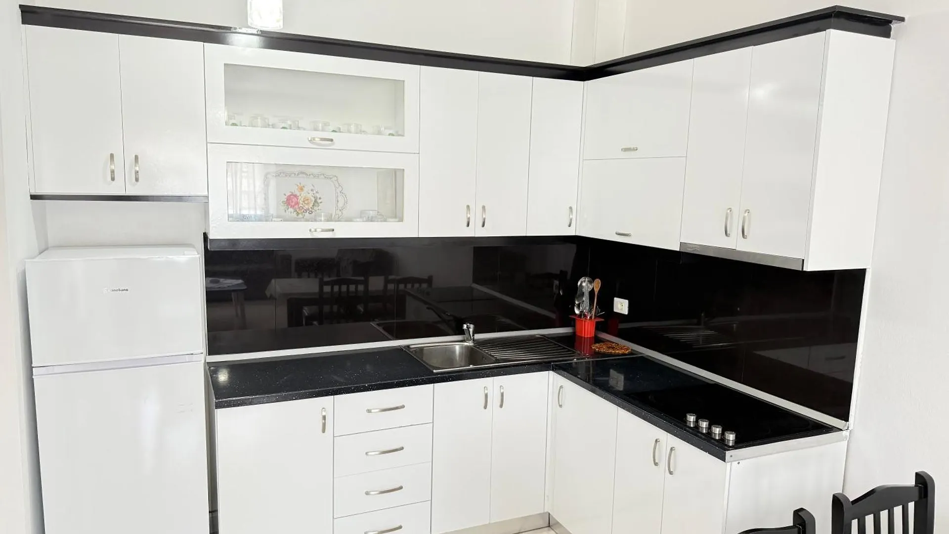 Super View Apartment Wlora
