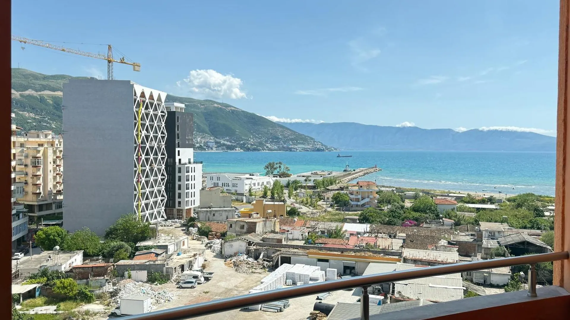 Super View Apartment Wlora Albania