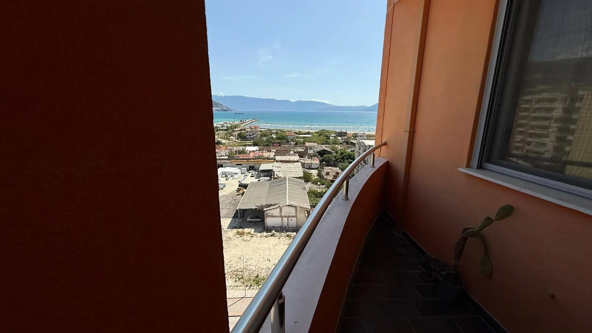 Super View Apartment Wlora Albania