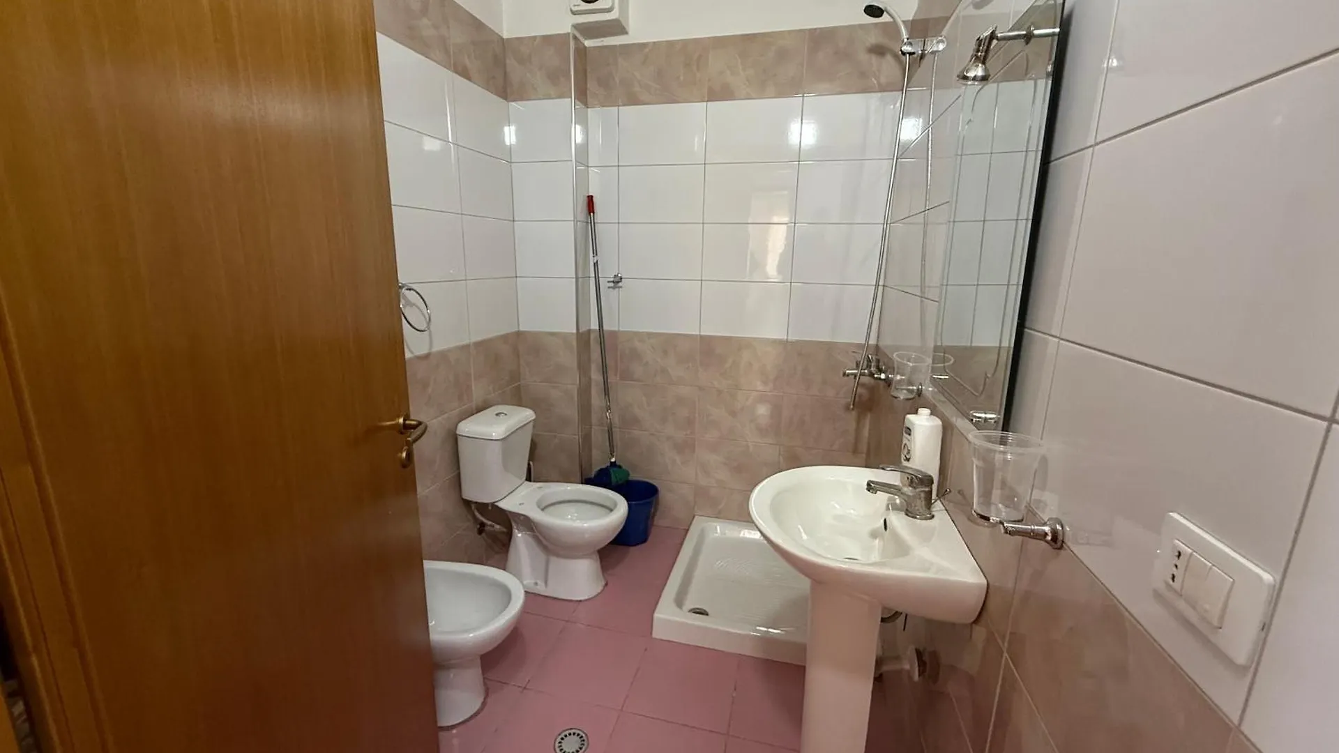Super View Apartment Wlora Albania